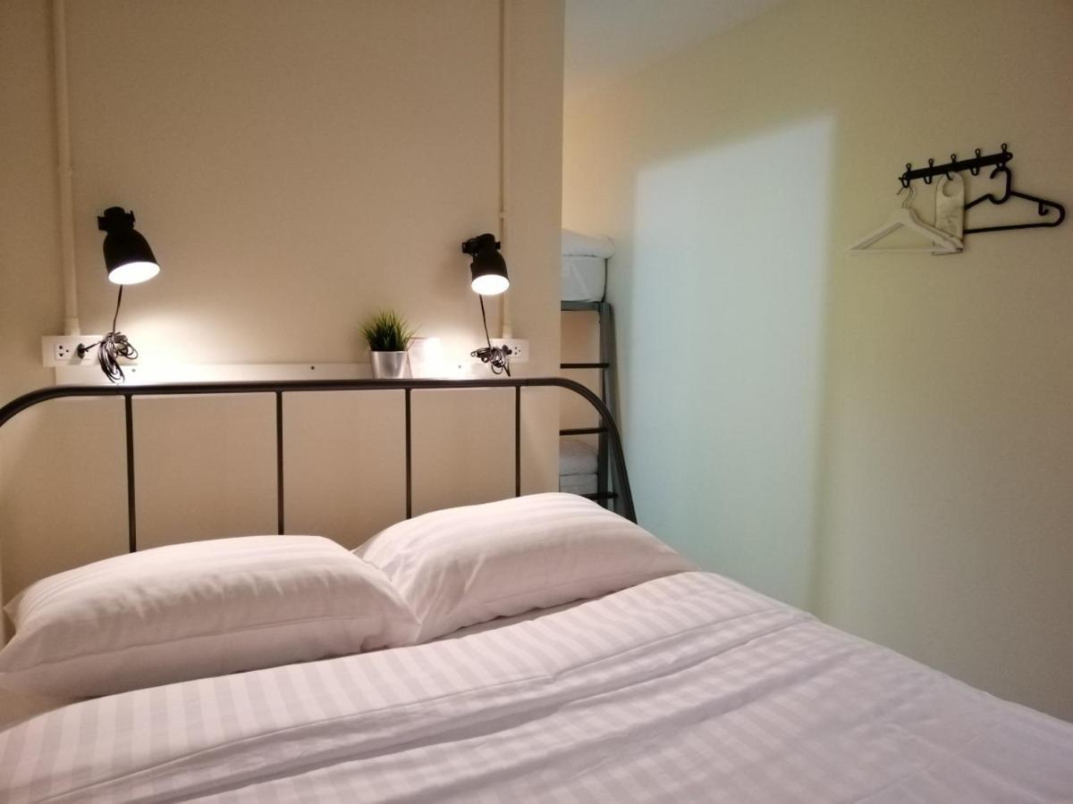 The Marble Hostel 방콕 외부 사진