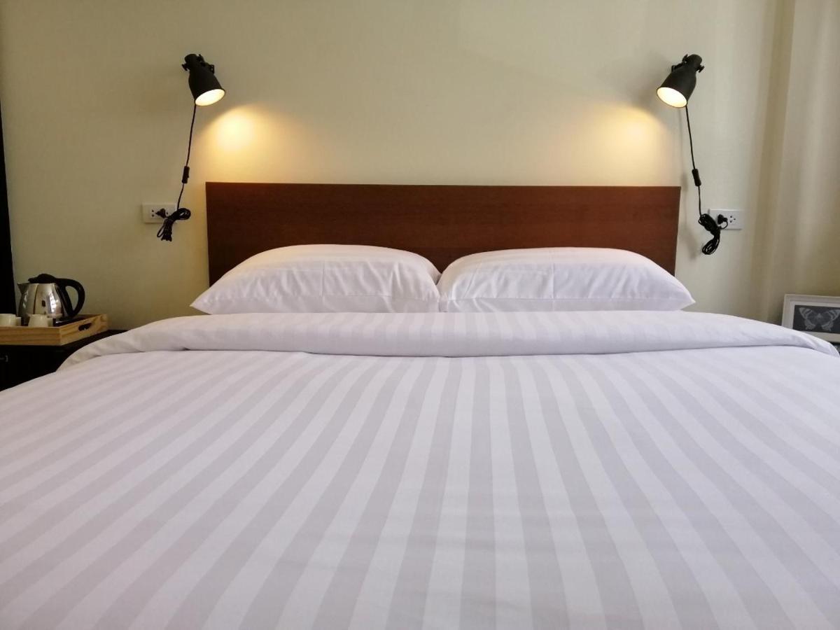 The Marble Hostel 방콕 외부 사진